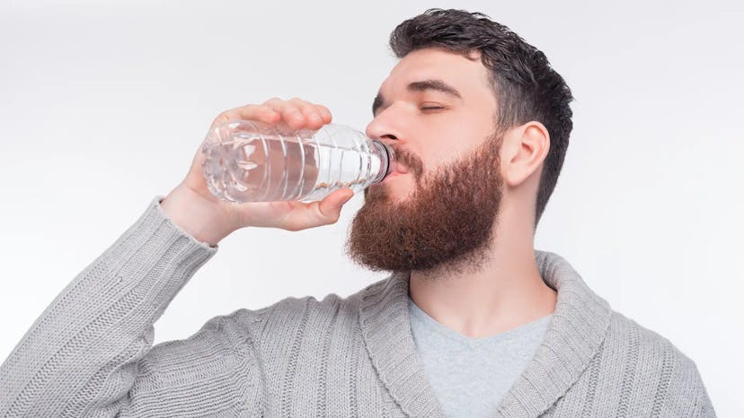 Cum ajuta hidratarea sistemul digestiv